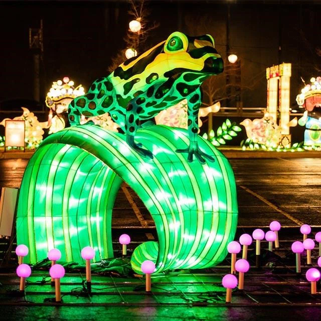Chinese Silk Frog Lantern Chinese Silk Frog Lantern